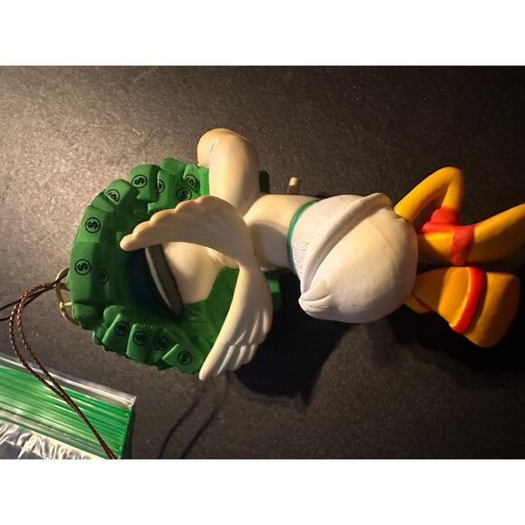 Scrooge McDuck Money Wreath Christmas Ornament - Picture 3 of 5